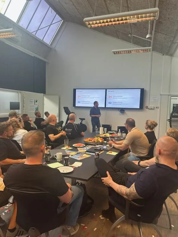 FH Group employees gathered for the presentation of the baseline results